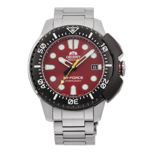 Zegarek Orient M-Force RA-AC0L02R00B z automatycznym mechanizmem, czerwoną tarczą i dużymi, luminescencyjnymi indeksami. Wyposażony w obrotową lunetę, osłonę koronki, datownik oraz wodoodporność 200 m – solidny zegarek dla nurków i miłośników outdooru.