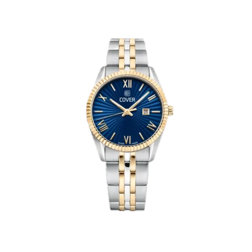 Stylowy zegarek damski COVER Alston Lady o średnicy 30 mm. Model wyróżnia się niebieską, promienistą tarczą ozdobioną złotymi cyframi rzymskimi i indeksami. Koperta wykonana ze stali nierdzewnej z dwukolorowym wykończeniem – srebrnym i złotym. Bransoleta, podobnie jak koperta, jest dwukolorowa, co nadaje zegarkowi elegancki wygląd. Dodatkowo, zegarek posiada funkcję datownika umieszczoną na godzinie 3, co podkreśla jego praktyczność i stylowy design.