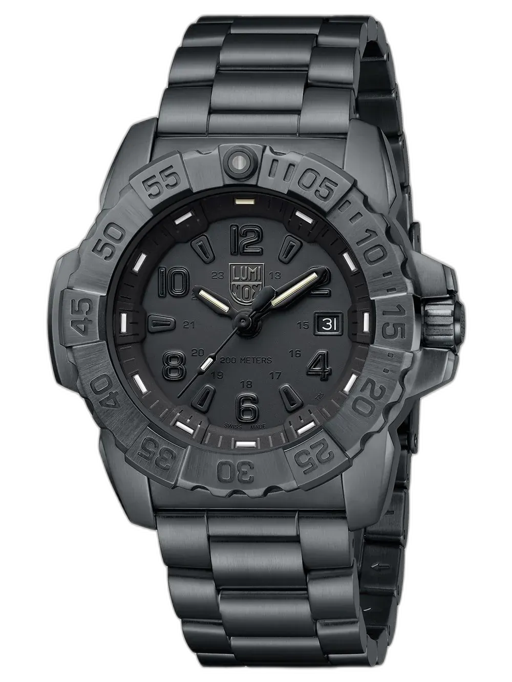 Zegarek Luminox XS.3252.BO.L Navy Seal Steel to elegancki model blackout z pełną stalową bransoletą, stworzony z myślą o profesjonalistach ceniących niezawodność i wytrzymałość. Czarna koperta o średnicy 45 mm i tarcza utrzymana w tonacji stealth nadają mu taktycznego charakteru. Dzięki technologii LLT zapewnia czytelność w każdych warunkach, a wodoodporność do 200 metrów czyni go idealnym wyborem do nurkowania i działań outdoorowych. To połączenie mocy, stylu i funkcjonalności w czystej formie.