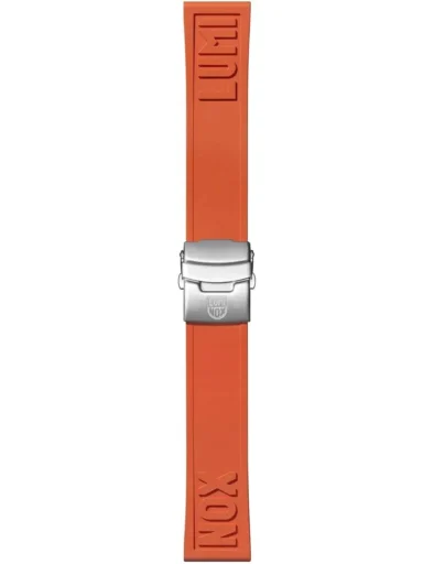 Pasek Luminox FP2406.35Q to gumowy pasek w intensywnym, pomarańczowym kolorze o szerokości 24 mm, zaprojektowany z myślą o zegarkach sportowych i outdoorowych marki Luminox. Wykonany z trwałego kauczuku, zapewnia odporność na wodę, pot i działanie promieni UV. Wytłoczone logo „LUMI” i „NOX” dodaje mu charakteru, a stalowa klamra z logo marki gwarantuje bezpieczne i wygodne zapięcie. Jaskrawy kolor sprawia, że pasek jest doskonale widoczny nawet w trudnych warunkach, co czyni go idealnym wyborem dla osób aktywnych, nurków i miłośników survivalu.