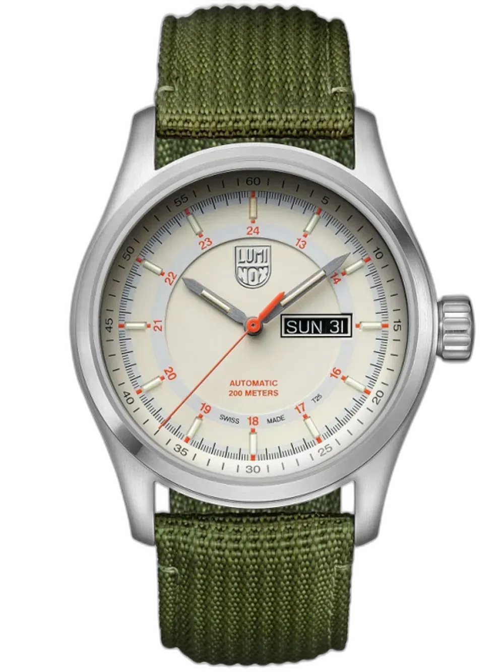 Zegarek Luminox XL.1907.NF Atacama Field Automatic to elegancki model inspirowany militarnym stylem, łączący klasykę z wytrzymałością. Jasna tarcza z wyraźnymi indeksami i wskazówkami kontrastuje z oliwkowym paskiem NATO, tworząc stylowy, outdoorowy zestaw. Automatyczny mechanizm ukryty w stalowej kopercie o średnicy 44 mm zapewnia niezawodność, a wodoszczelność 200 metrów pozwala na użytkowanie w trudnych warunkach. Idealny wybór dla miłośników klasycznego designu w terenowym wydaniu.