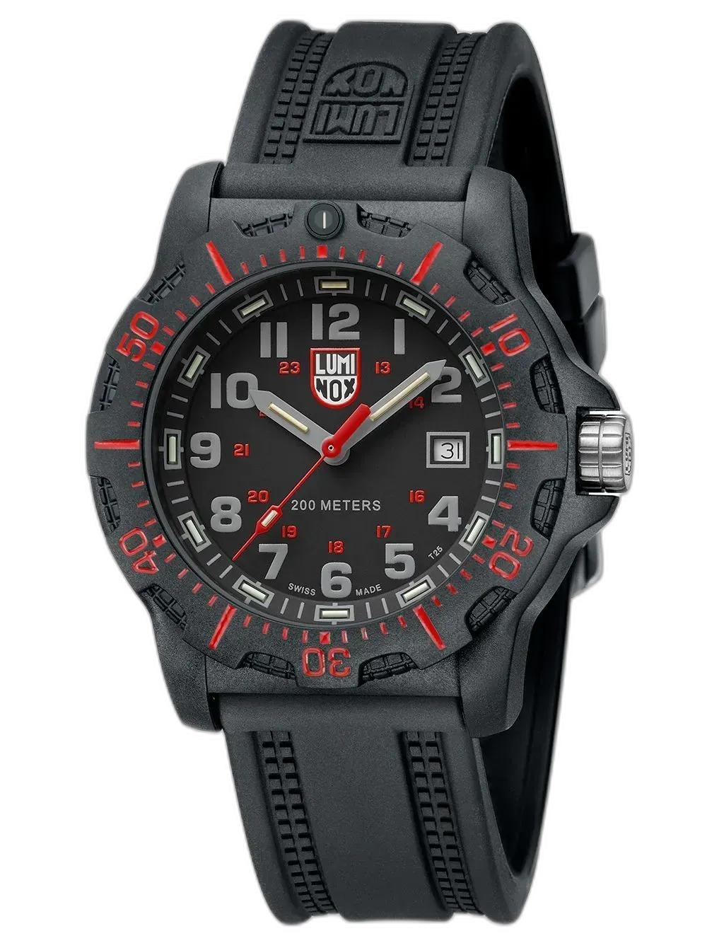 Zegarek Luminox XL.8895 Black OPS to solidny model taktyczny stworzony z myślą o profesjonalistach i pasjonatach outdooru. Posiada kopertę o średnicy 45 mm wykonaną z wytrzymałego kompozytu Carbonox™ oraz czarną tarczę z czerwonymi akcentami, które podkreślają jego dynamiczny charakter. Czasomierz wyróżnia się technologią LLT, zapewniającą stałą widoczność w ciemności przez 25 lat. Wodoszczelność 20 ATM (200 metrów), obrotowy bezel i odporne na wstrząsy wykonanie czynią go idealnym towarzyszem w trudnych warunkach. Wyposażony w datownik i pasek z kauczuku, zapewnia wygodę i trwałość.