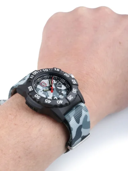 Luminox XS.3507.PH.L Navy Seal Mens Watch 45mm 20 ATM - obrazek 5